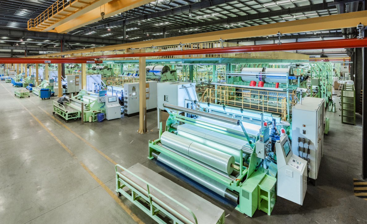 玻纖多軸向經(jīng)編機(jī)